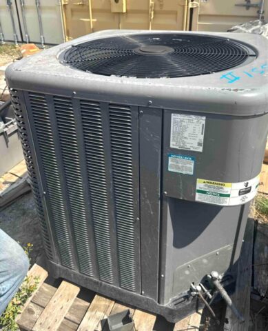 equipment auctions texas