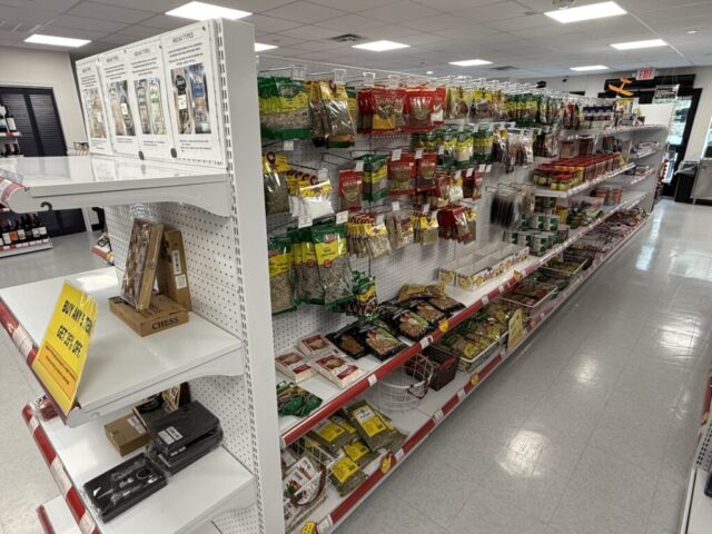 store liquidators texas
