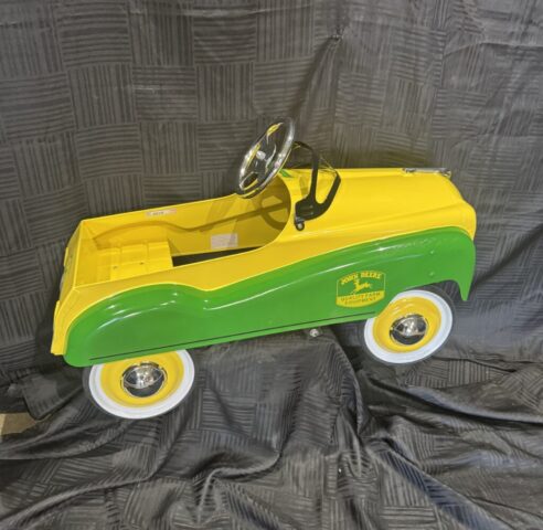 John Deere vintage pedal car collectible