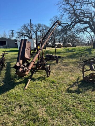 Antique farm enthusiasts items in public auction offered by Kiefer Auctioneers in Texas