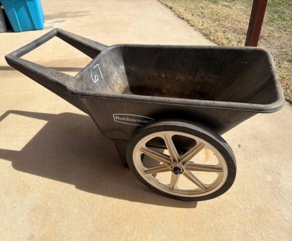 Rubbermaid Wheelbarrow in online farm auction offered by Kiefer Auctioneers in Texas