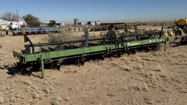 John Deere planters in public auction offered by Kiefer Auctioneers in West Texas