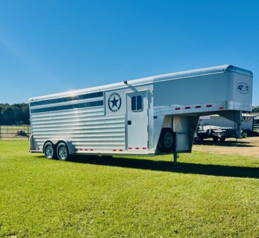 4-Star stock combo horse trailer for sale in upcoming public auction offered by Kiefer Auctioneers in Texas