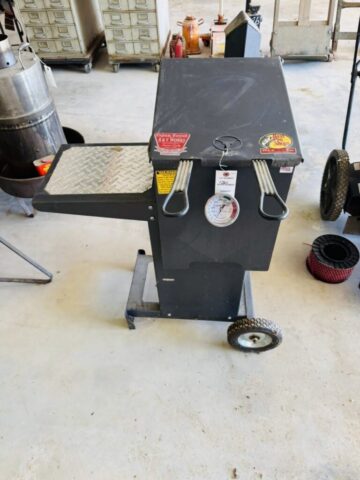 Frying Cooker in upcoming online auction offered by Kiefer Auctioneers in Texas