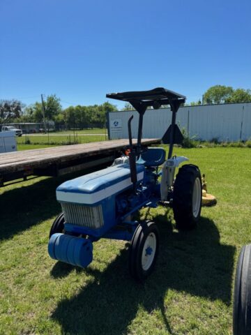 Garden tractor in upcoming auction offered by Kiefer Auctioneers in Texas