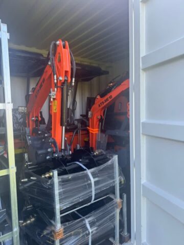 Loaders for sale in upcoming auction offered by Kiefer Auctioneers in Texas